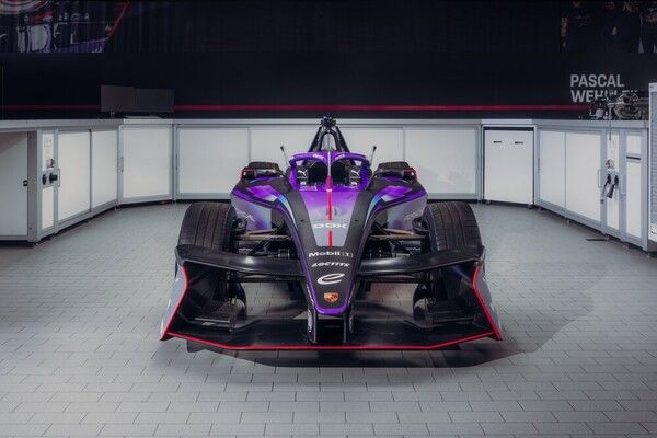 포르쉐가 2025/2026 시즌 포뮬러E에 새로운 이름과 파트너 구성을 갖췄다. 사진=포르쉐