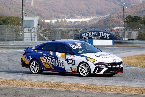 2025 현대 N 페스티벌 최종전 넥센 N2 마스터즈 결선에서 선두로 달리는 정상오. 사진=전현철 기자.