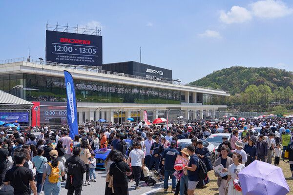 2025 오네 슈퍼레이스 챔피언십은 개막전부터 34,956명의 관중을 동원했다. 사진=슈퍼레이스