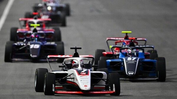 F1 아카데미가 2026시즌 공식 캘린더를 발표했다.