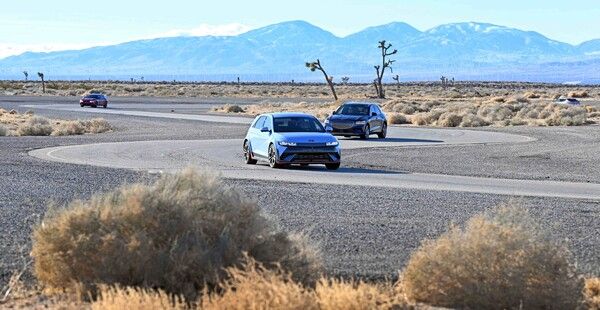 모하비주행시험장 주행시험 모습. 사진=현대차그룹