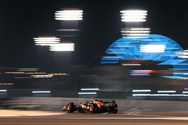 2025 F1 제4전 바레인 그랑프리 예선에서 오스카 피아스트리가 폴 포지션을 차지했다. 사진=맥라렌