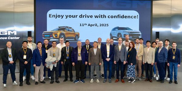 KG 모빌리티가 글로벌 대리점들을 초청해 신모델 시승행사를 가졌다. 사진=KGM