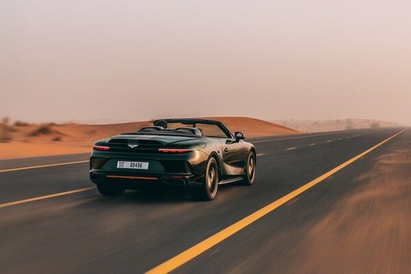 벤틀리 뮬리너 바투르 컨버터블. 사진=벤틀리모터스