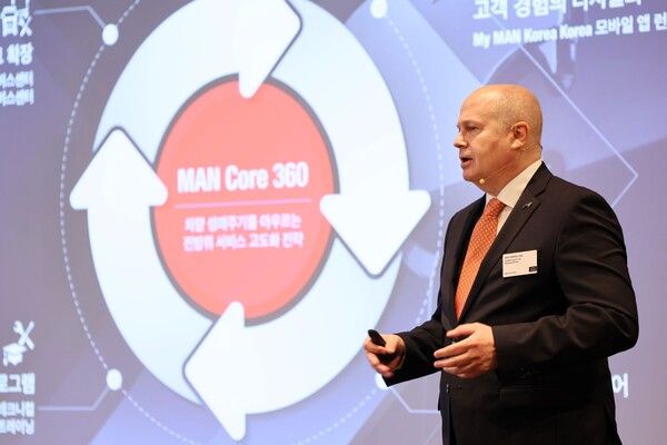 만트럭버스코리아 피터 안데르손 사장. 사진=만트럭
