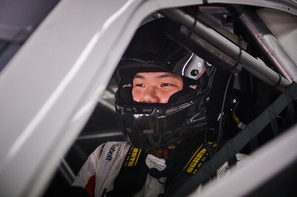 2024 오네 슈퍼레이스 GT4 클래스 출전당시의 송영광. 사진=오네 레이싱