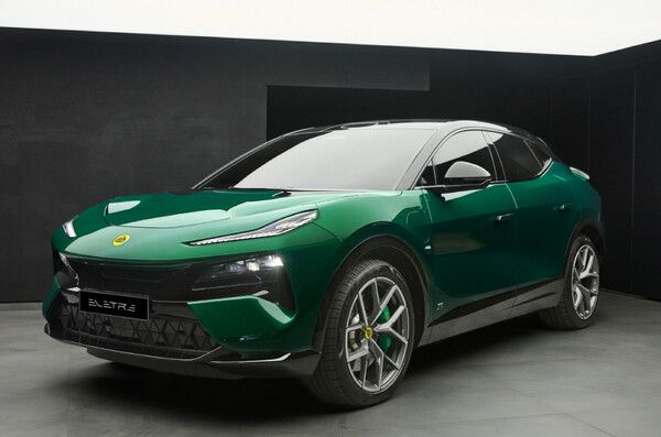 엘레트라 갤러웨이 그린.