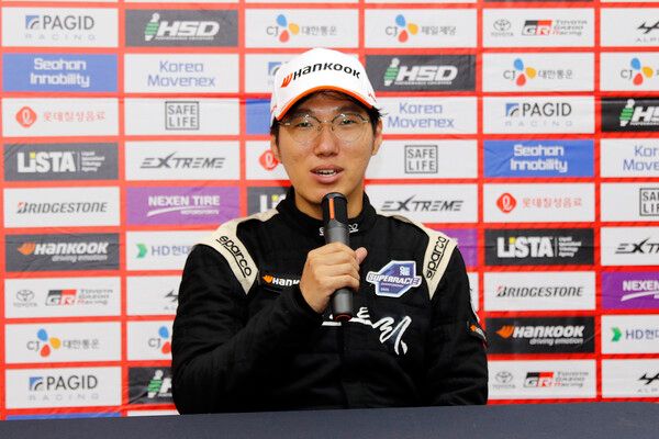 2025 오네 슈퍼레이스 제5전 GTB&nbsp;클래스 2위 최윤민, 사진=전현철 기자