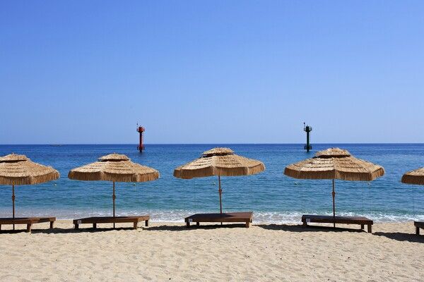 여름철 봉포해변 풍경. 사진=한국관광공사