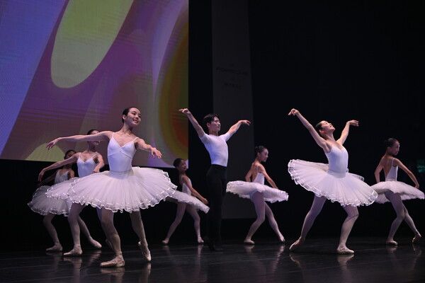 포르쉐코리아가 지난 28일 서울 이화여자대학교 ECC 삼성홀에서 초록우산과 함께 ‘2025 드림 업 콘서트’를 개최했다.