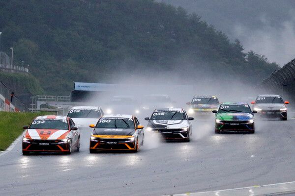 2025 현대 N 페스티벌 제2전 넥센&nbsp;N2&nbsp;클래스 챌린지 Race 1 결선 스타트. 사진=전현철 기자.