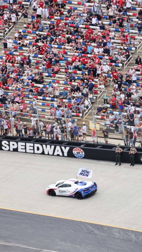 엘리 화이트의 홈런이 나오는 순간 