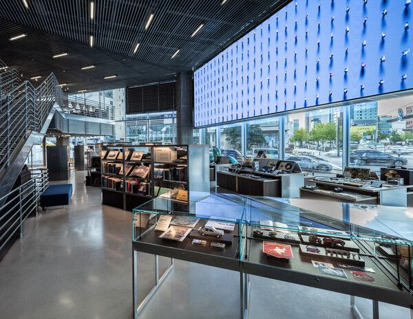 현대자동차가 ‘현대 모터스튜디오 서울’ 리뉴얼을 마치고 재개관 했다.