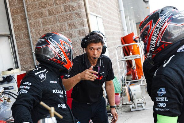 금호 SLM이 아트라스BX(현 한국컴피티션)의 최다 포디엄 기록을 경신했다.