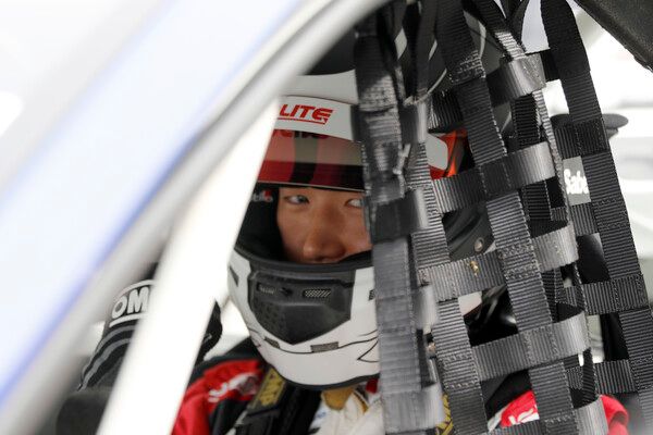 2025 TCR 유럽 5라운드 레이스 2에서 출발 준비중인 쏠라이트인디고 박준성. 사진=전현철 기자.