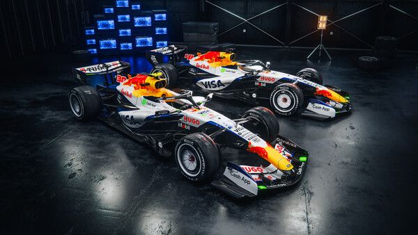 F1 비자 캐시 앱 레이싱불스가 2026년 시즌 리버리를 미국 디트로이트에서 공개했다.