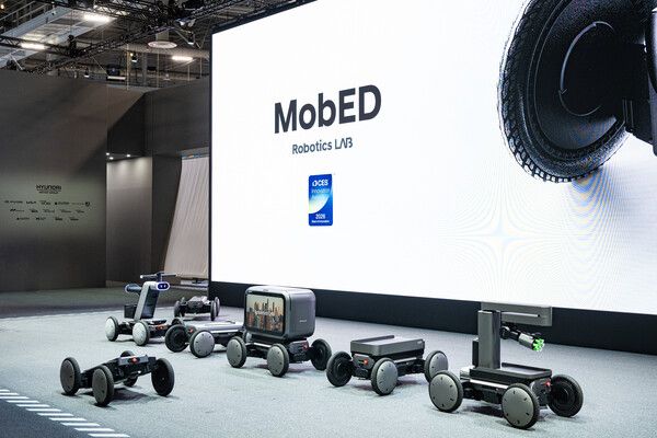 모베드(MobED) 상용화 모델 및 탑 모듈 결합 콘셉트 모델