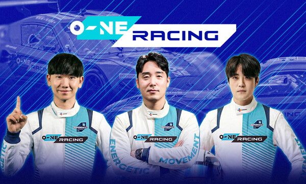 오네 레이싱 헨쟌 료마(왼쪽), 정의철(가운데), 서주원