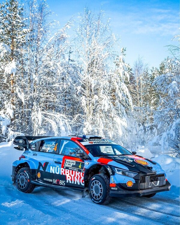 2026 WRC 스웨덴 랠리에서 달리고 있는 에사페카 라피의 현대 i20 N 랠리카. 사진=현대 모터스포트