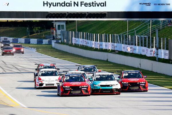 2025 현대 N 페스티벌 개막전 eN1 클래스 결승 스타트. 사진=전현철 기자.