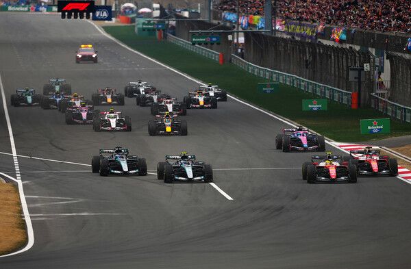 2026 F1 제2전 중국 그랑프리 결선 스타트 장면. 사진=메르세데스 F1