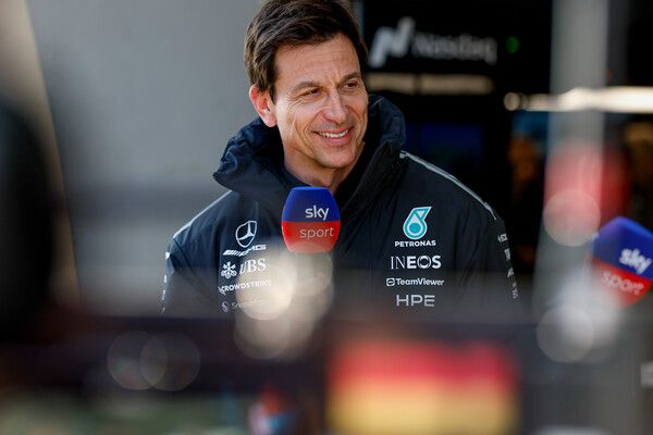 메르세데스 F1 팀 토토 볼프 대표가 2026 F1 제2전 중국 GP에서 안드레아 키미 안토넬리의 우승 순간을 '인생 최고의 장면 중 하나'라고 기뻐했다. 사진=메르세데스 F1