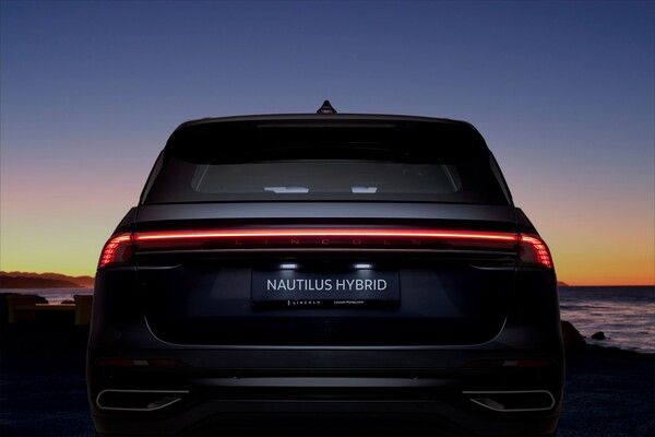 링컨 SUV 노틸러스 하이브리드. 사진=에프엘오토코리아