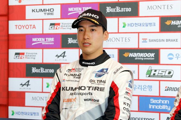 2026 오네 슈퍼레이스 개막전 토요타 가주레이싱 6000클래스 2위 이정우. 사진=전현철 기자.