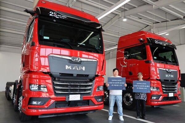 만트럭버스코리아가 대형 트럭용 캡섀시 ‘뉴 MAN TGX 44.540 10x4 GX 캡’을 출시했다.