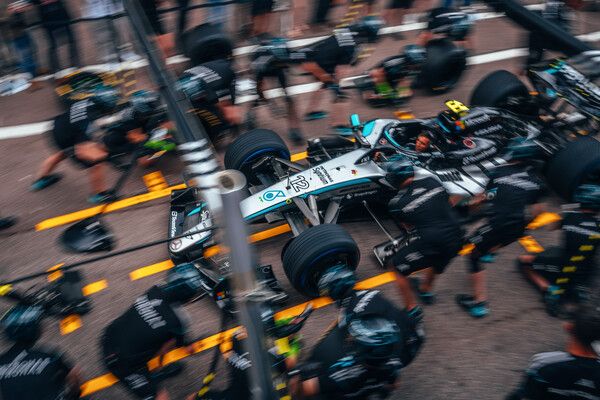 메르세데스-AMG 페트로나스 F1 팀이 ‘굿우드 페스티벌 오브 스피드’에서 실제 F1 피트레인과 개러지를 구현한 새 팬 허브를 공개한다.