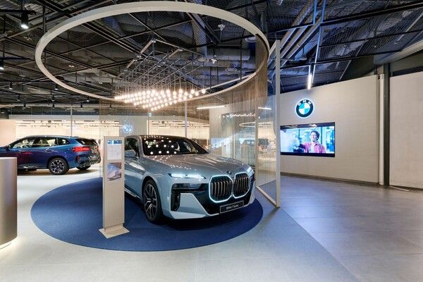 BMW 한독 모터스, 용산 아이파크몰 전시장 새 단장 오픈