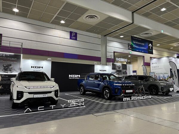 KG 모빌리티(KGM)가 25일부터 27일까지 서울 코엑스에서 열리는 ‘EV 트렌드 코리아 2026’에 참가해 전동화 라인업을 선보인다.