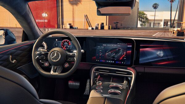 메르세데스-AMG가 새로운 GT 4-도어 쿠페 제품군의 엔트리 모델 ‘메르세데스-AMG GT 53 4-도어 쿠페’를 공개했다.