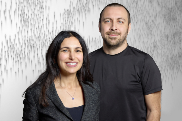 왼쪽부터&nbsp;메이 하비브 라이터 CEO와&nbsp;와심 알시크 CTO. (사진=라이터)