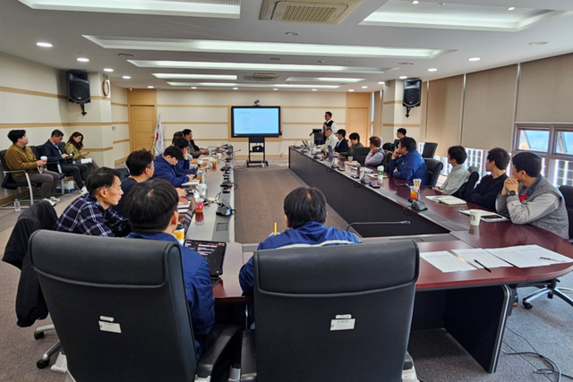 대불산단 중대형 블록 물류운송 안전관리 시스템 구축 용역 중간보고회. (사진=전남정보문화산업진흥원)