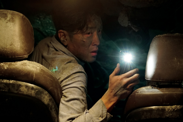 영화 ‘터널’ 스틸컷. (사진=쇼박스)