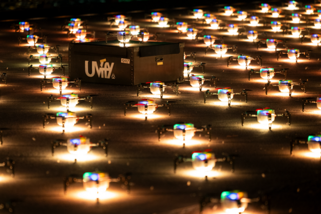 유비파이의 대표 제품인 IFO 군집 드론은 세계적으로 수출되며, 각국에서 드론 라이트쇼 기술의 정점을 선보이고 있다. (사진=유비파이)