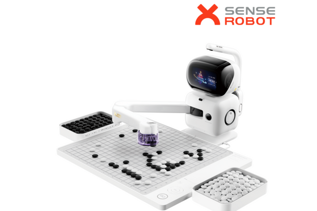 인공지능 AI 바둑로봇 ‘센스로봇 고(SenseRobot Go)’. (사진=씨넥스존)