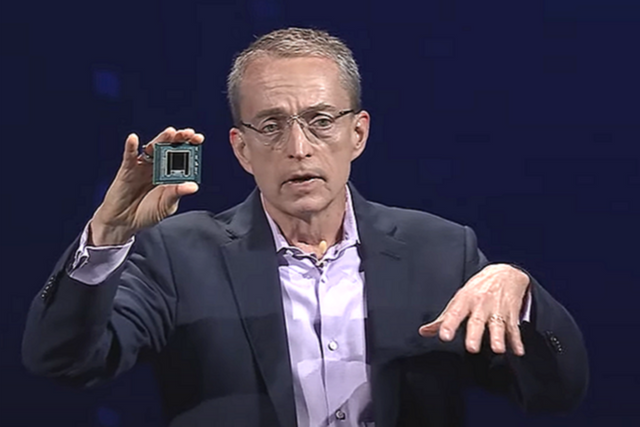 팻 겔싱어 인텔 CEO가 4일 신제품을 발표하고 있는 모습. (사진=Intel Newsroom)