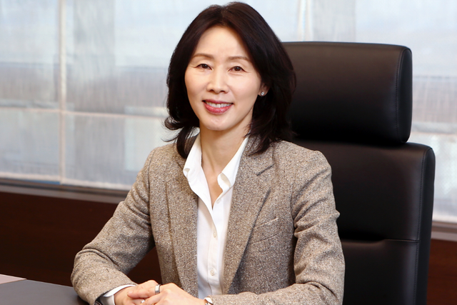 Kyung-Ah Kim will serve as the President and Chief Executive Officer (CEO) of Samsung Epis Holdings, in addition to her current role as the President and CEO of Samsung Bioepis. (image=Samsung Epis Holdings)