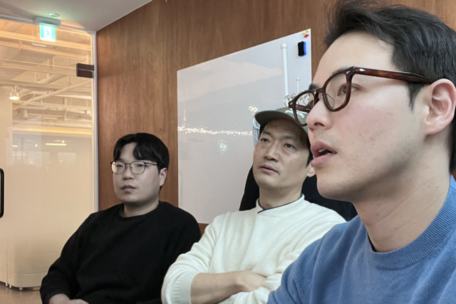 오른쪽부터 빌드업랩스 정장현 대표, 한병철 CTO, 김남수 Sales Lead. (사진=언바운드랩데브)