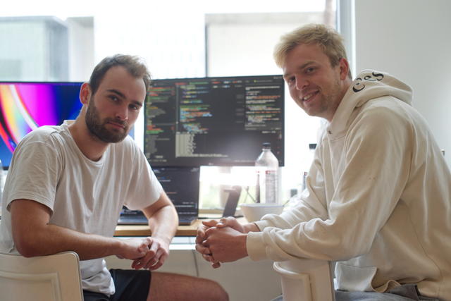 브라우저 유즈 공동 창업자들. (사진=펠리시스벤처스)