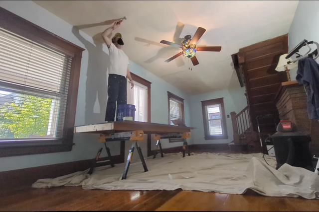 실직 이후 자신이 보유한 집을 개조해 임대하려 했지만, 리모델링 예산이 부족해 어려움을 겪었다고 한다. (사진=숀 케이 서브스택)