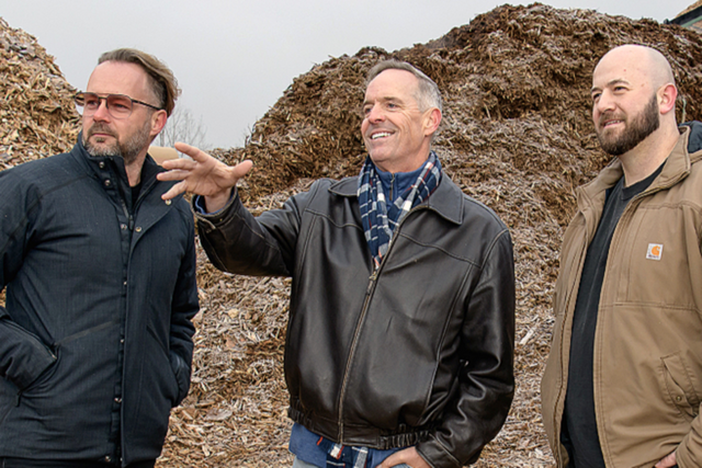 우드척을 설립한 드레 니체 넬슨과 토드 토마스 CEO,&nbsp;맷 휠러 총괄 매니저. (사진=우드척)