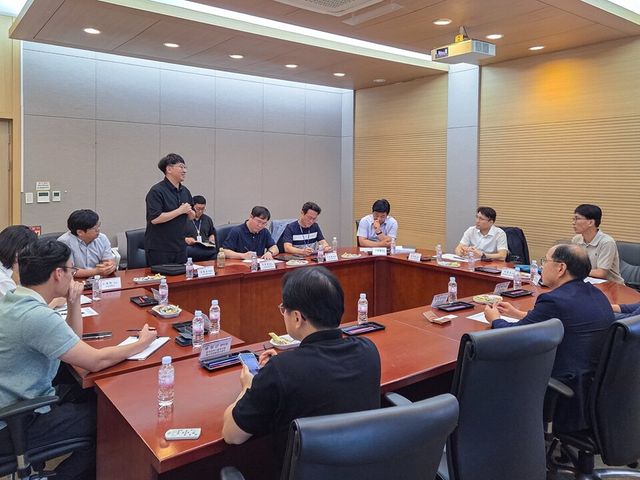 광주광역시 RE100 산업단지 조성을 위해 전문가들이 모여 자문회의 진행. (사진=지스트)