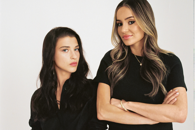 AI 스타트업 피아 공동 창업자인&nbsp;피비 게이츠(Phoebe Gates)와 소피아 키아니(Sophia Kianni). (사진=피아)