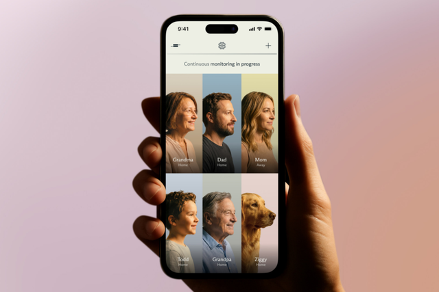 핏빗 창업자들이 만든 러푸는 AI를 통해 흩어진 가족의 건강 데이터를 하나로 묶어 '가족 건강 사령부' 역할을 수행한다. (사진=러푸)