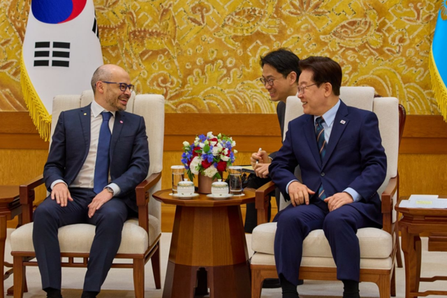 데미스 하사비스 구글 딥마인드 CEO와 이재명 대통령. (사진=대통령실)