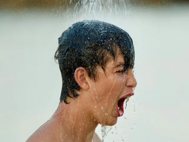 정수리-냄새-두피-열-내리기