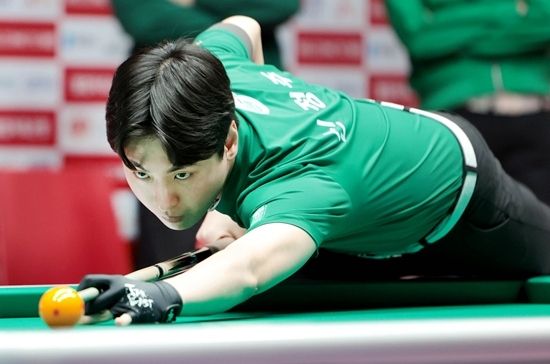 “신정주 역전 발판 마련” 하나카드, 우리금융캐피탈에 1:3→ 4:3 극적 역전승[PBA팀리그 3R]